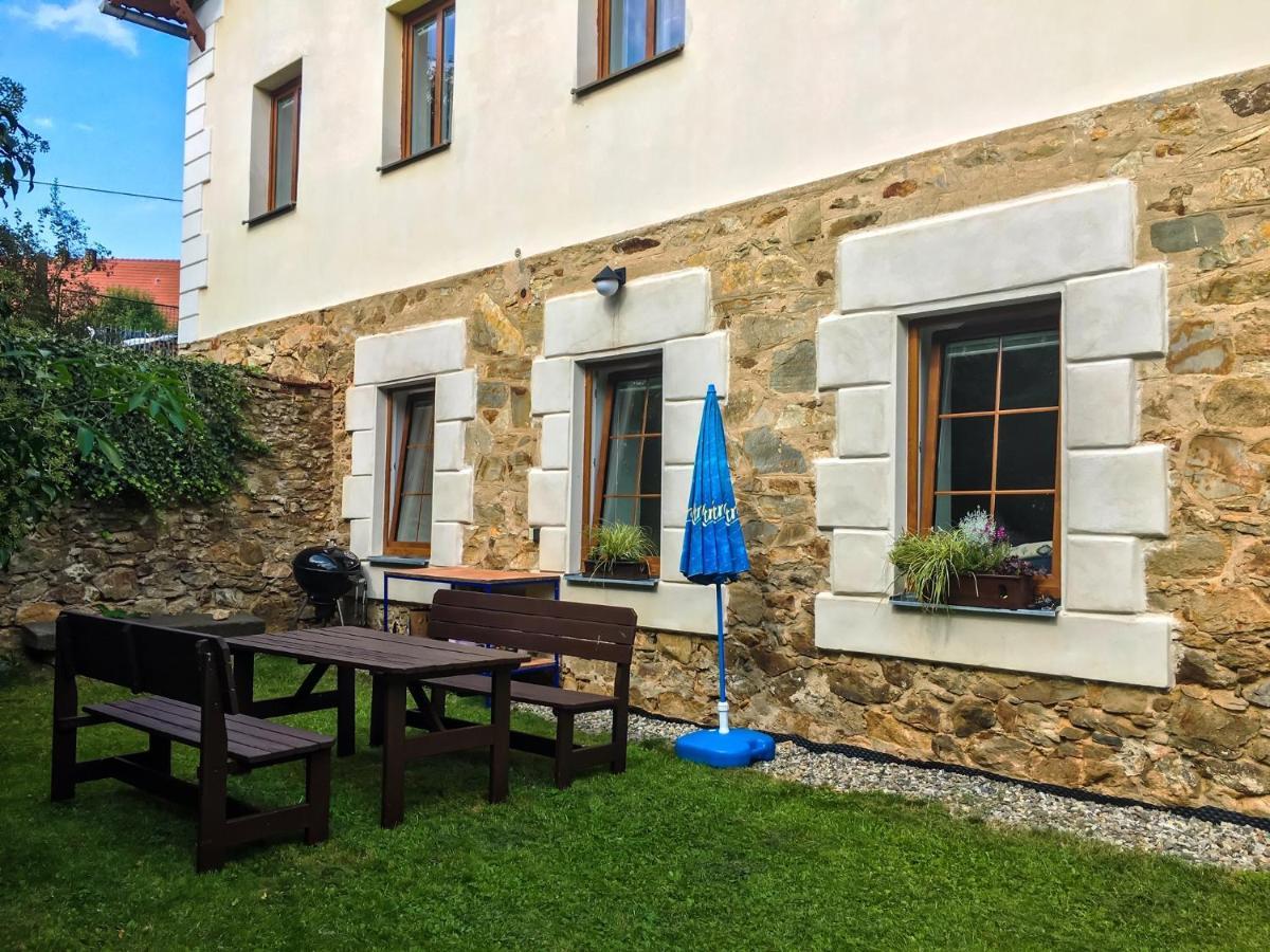 Apartman V Zahradni Prachatice Extérieur photo
